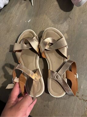 Kids Metallic Gold Cross-Strap Sandals
